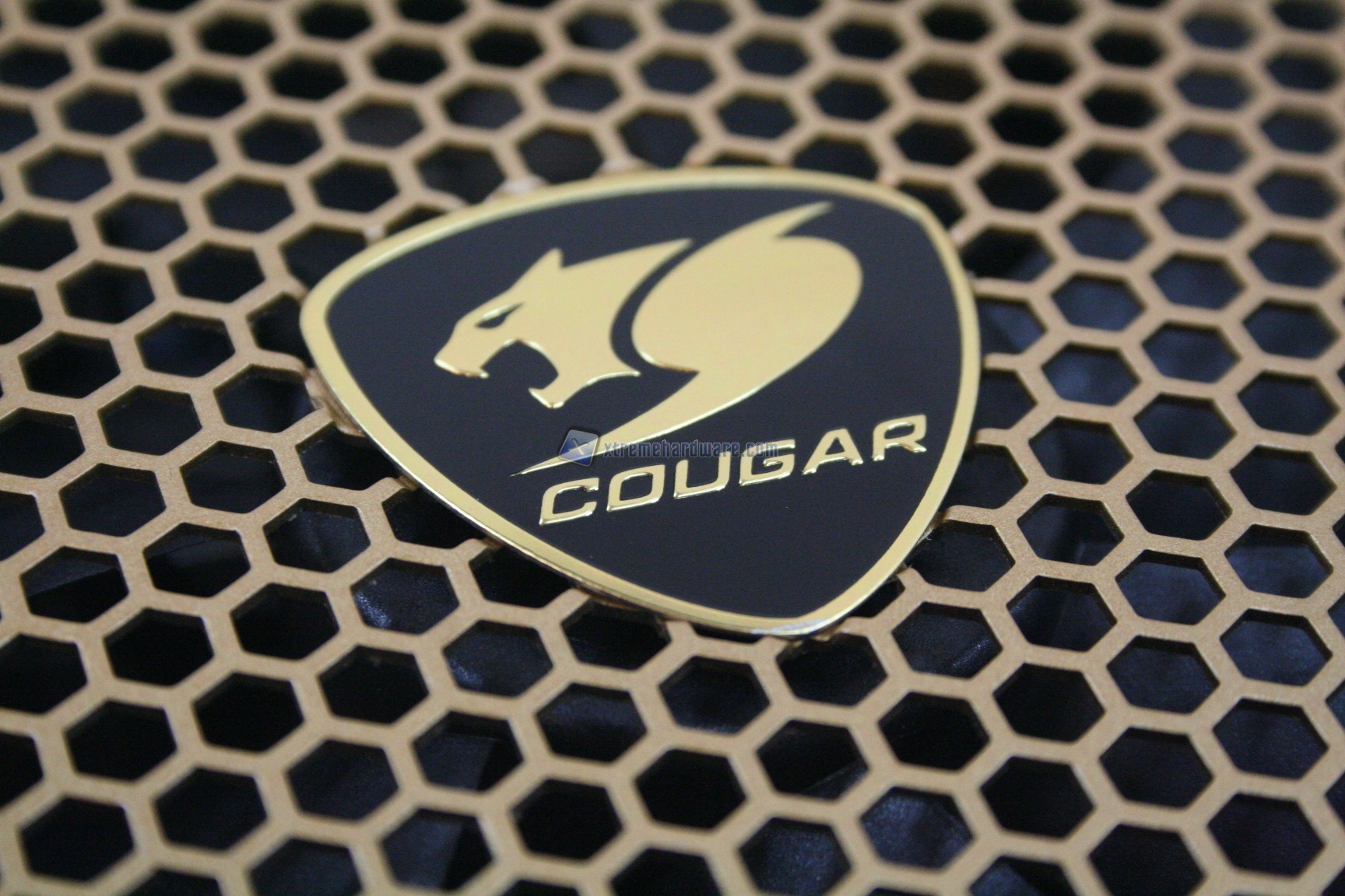 COUGAR GX800 00011