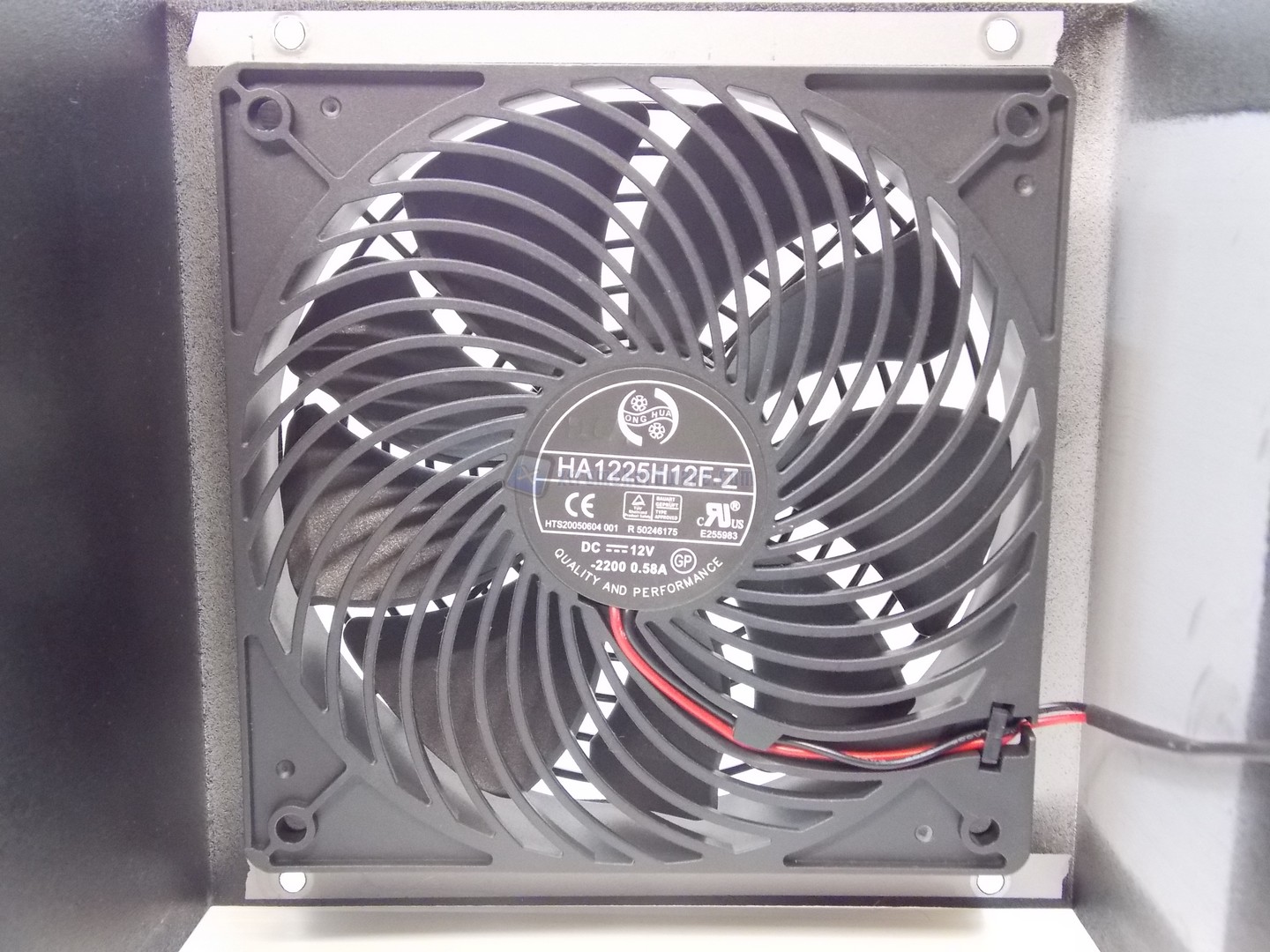 SST600Ti III00029